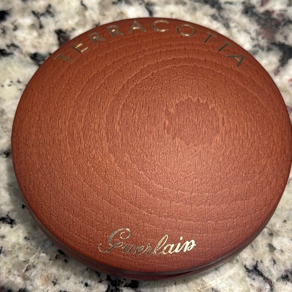 Guerlain RARE Terracota Bronzer LIMITED EDITION w/ Rare Wood - Picture 3 of 9